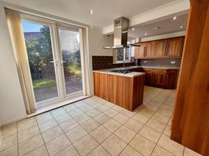 Open Plan Dining Kitchen- click for photo gallery